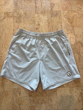 Vuori Maverick Volley Shorts unlined